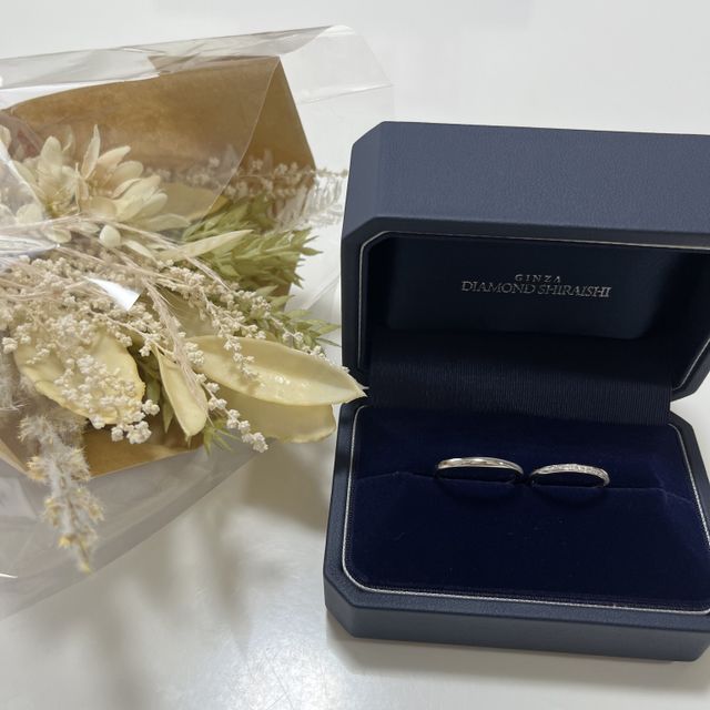 【銀座ダイヤモンドシライシの口コミ】 指輪のデザインがすてきであった。
また、ダイヤモンドの輝きがとても綺麗…