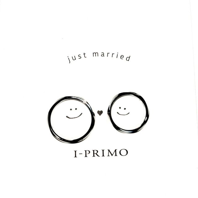 【アイプリモ(I-PRIMO)の口コミ】 男性側の指輪にもデザイン性があるものを求めて選びました。見た目はゴツ…