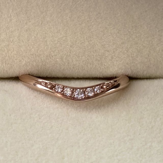 【ケイウノ ブライダル(K.UNO BRIDAL)の口コミ】 ミッキーが好きなのでどうしてもミッキーの結婚指輪にしたく、いろんな指…