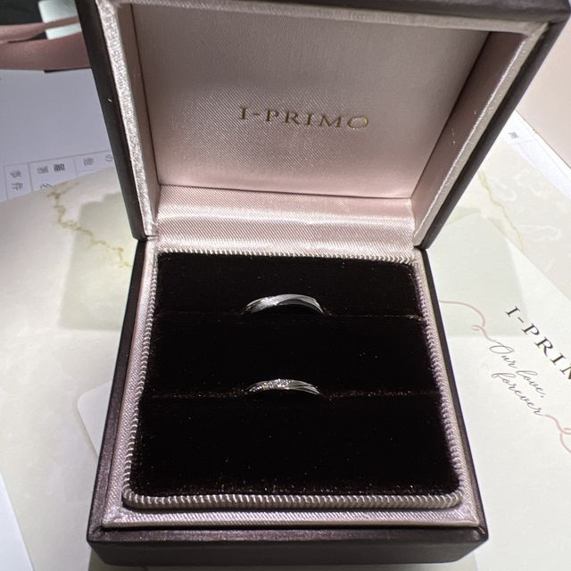 【アイプリモ(I-PRIMO)の口コミ】 最初は色々なお店に伺って、色々な指輪を見てから決めたいという事で動き…