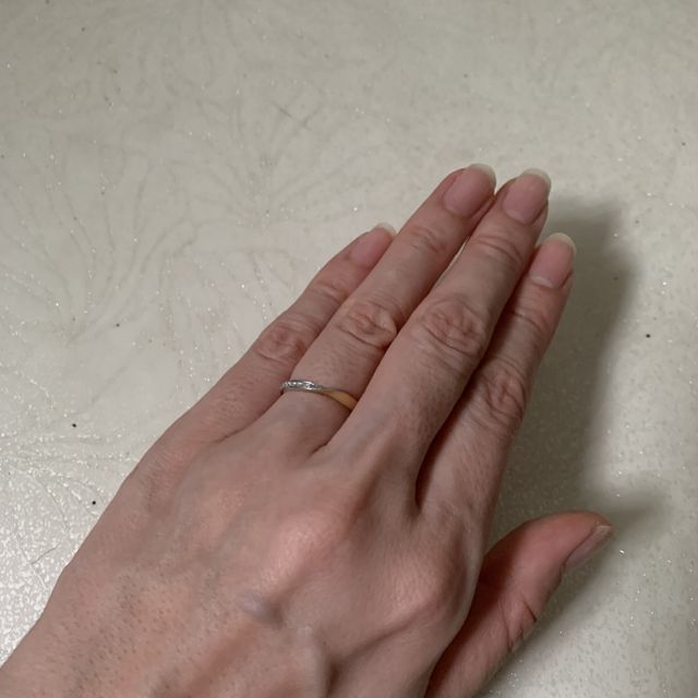 【ケイウノ ブライダル(K.UNO BRIDAL)の口コミ】 結婚指輪は比較的シンプルなデザインが多いので、既製品だと何だかどのブ…