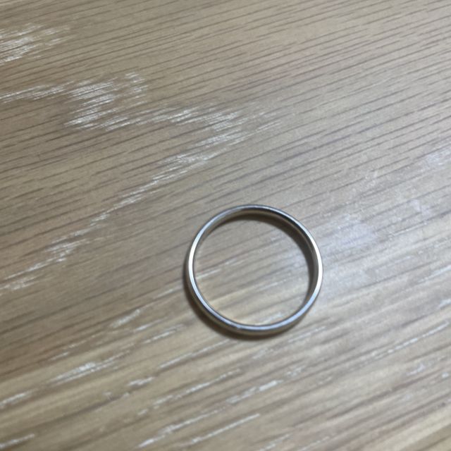 【アイプリモ(I-PRIMO)の口コミ】 デザインや形がシンプルなものを選びました。わたしはシンプルな形のもの…