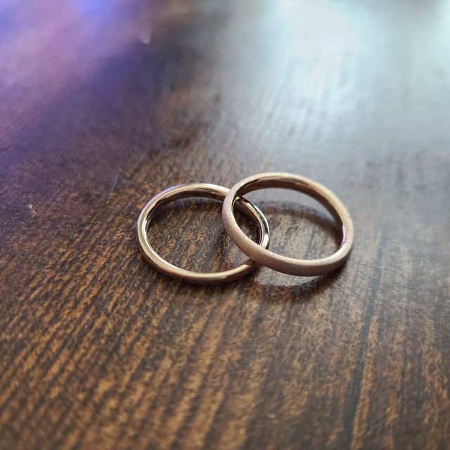 【アイプリモ(I-PRIMO)の口コミ】 指輪自体のデザインはシンプルですが、色味が一番の決め手となりました！…