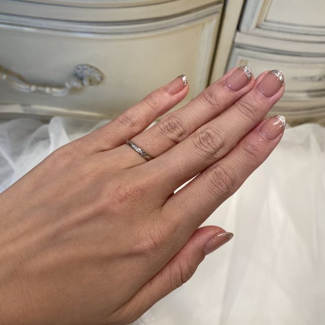 【俄(にわか)の口コミ】 金属アレルギーがあるため、アレルギー反応が出ない素材であること、かつ…