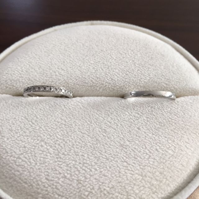 【ヴァンドーム青山(VENDOME AOYAMA)の口コミ】 ウェーブ、ダイヤなし等、デザインが色々とあり迷いましたが、シンプルで…