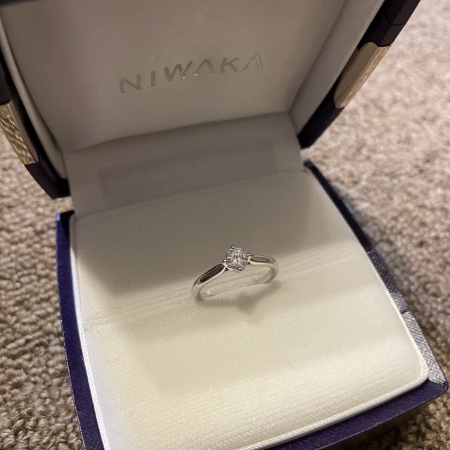 【俄(にわか)の口コミ】 どんな人柄でどんな思いがあるかなど、いろいろお話ししながら指輪を選ん…