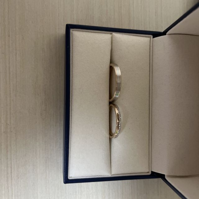 【GALA JEWELRY(ガラジュエリー)の口コミ】 周りとはあまりかぶらなそうで、キラキラとしたデザインを希望しました。…