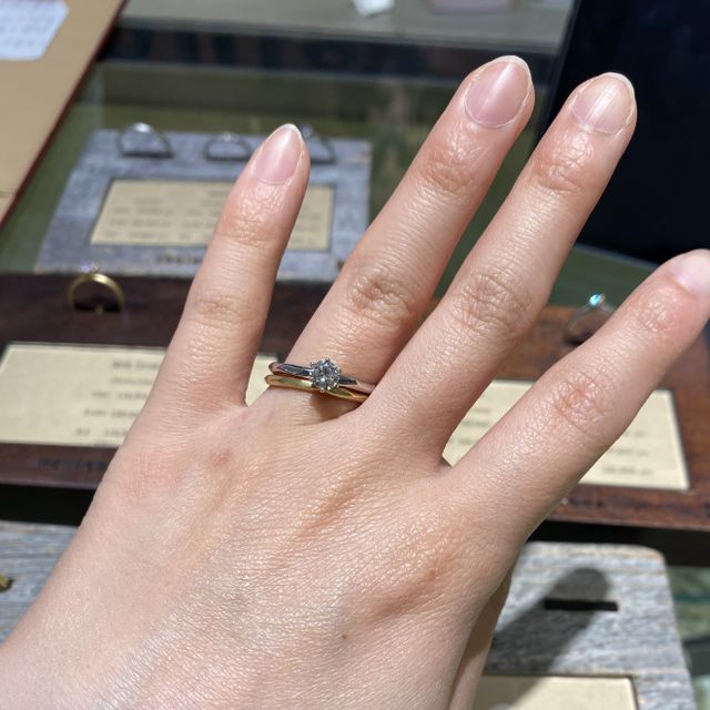 【voulez vous(ヴーレ・ヴー)の口コミ】 他店にはない個性的な指輪が揃っています。アンティーク調のデザインや、…