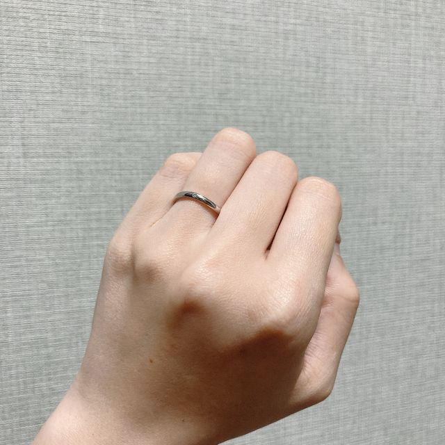 【mina.jewelry(ミナジュエリー)の口コミ】 指輪のデザインがさまざまなタイプから選べ、素材なども組み合わせるとか…