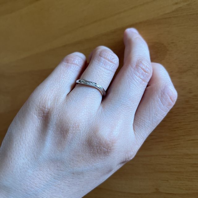 【銀座ダイヤモンドシライシの口コミ】 最初はピンクゴールドが入ったデザインのものをメインで探していましたが…