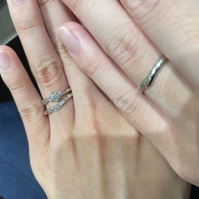 【アイプリモ(I-PRIMO)の口コミ】 別のブランドの婚約指輪を頂いていたため、この婚約指輪に合うデザインの…