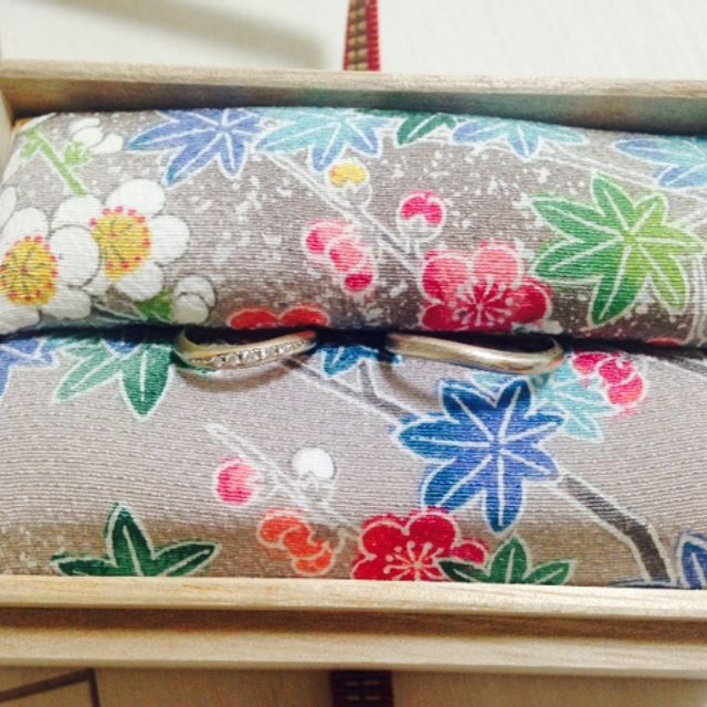 【杢目金屋(もくめがねや)の口コミ】 婚約指輪を選ぶときに、桜が大好きな私が一目惚れで決めた『杢目金屋』さ…