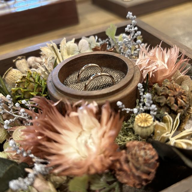 【鎌倉彫金工房の口コミ】 デザイン、色などは自分で決めることができて、完全なオーダーメイドなの…