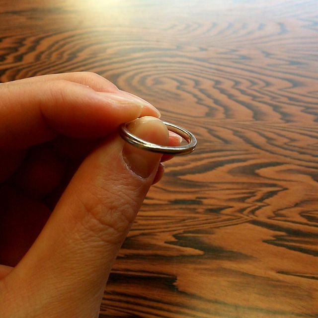 【4℃ BRIDAL(ヨンドシーブライダル)の口コミ】 「シンプルである」「細身のデザインである」事が決め手になりました。
あ…