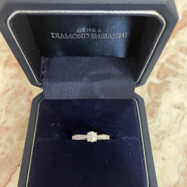 【銀座ダイヤモンドシライシの口コミ】 まず、デザインが豊富でたくさんあるのに感動！気に入ったデザインに出会…