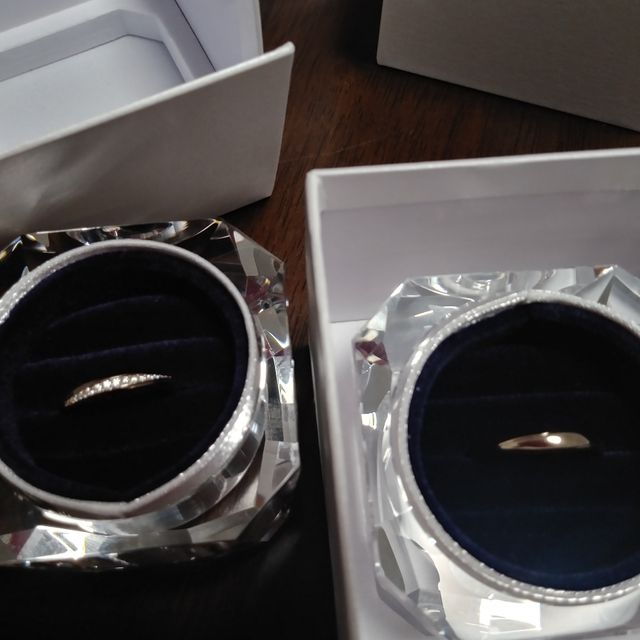 【4℃ BRIDAL(ヨンドシーブライダル)の口コミ】 主人とカラーについて沢山考えました。個性的な自分達にぴったりなシャン…