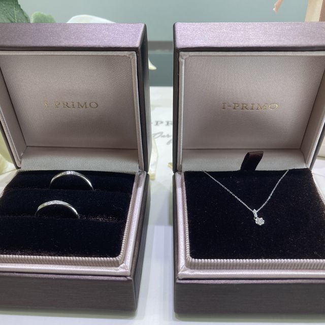 【アイプリモ(I-PRIMO)の口コミ】 新作のユリシリーズが好みのデザインで、気に入った。新作のため、他の人…