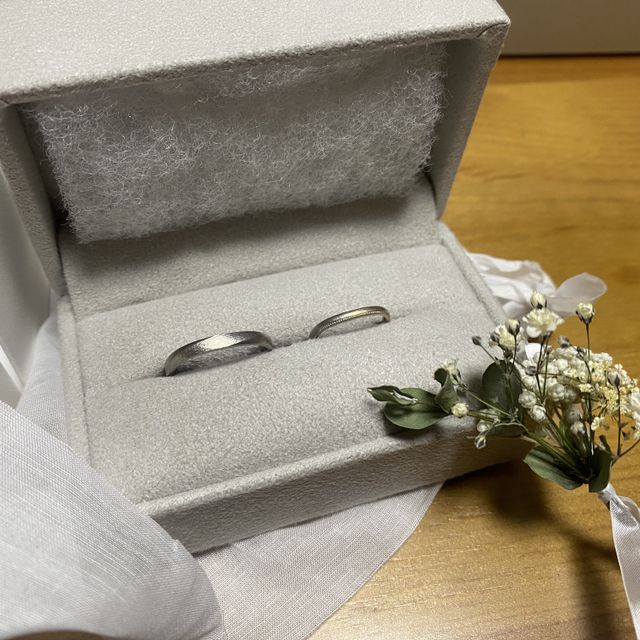 【mina.jewelry(ミナジュエリー)の口コミ】 結婚指輪を探していたときに、Instagramで見つけました。
既製品にはない…