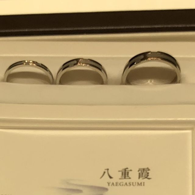 【俄(にわか)の口コミ】 他のブランドでは見たことがない雲模様の特徴的なデザインに1番惹かれまし…