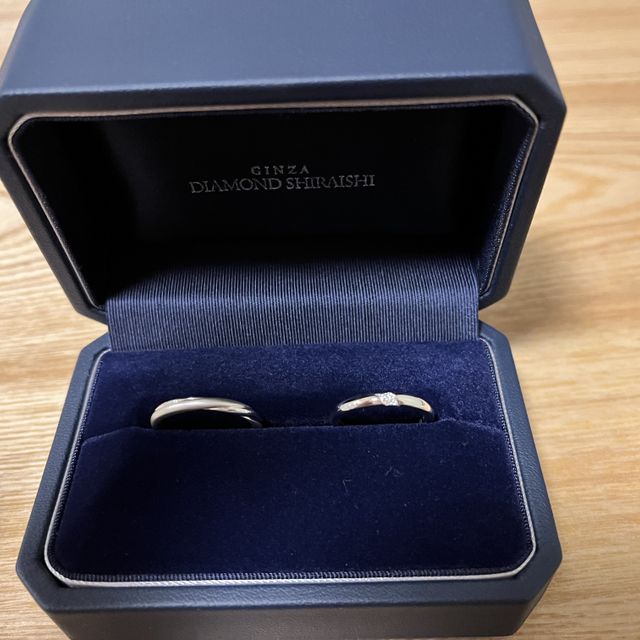 【銀座ダイヤモンドシライシの口コミ】 婚約指輪を同じブランドの物を頂いたので、結婚指輪も同じブランドの物を…