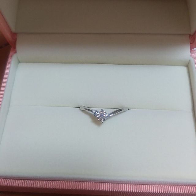 【ケイウノ ブライダル(K.UNO BRIDAL)の口コミ】 最愛の彼女のチョイスです。
最終的に２つに絞って、しばらくの間、悩み抜…