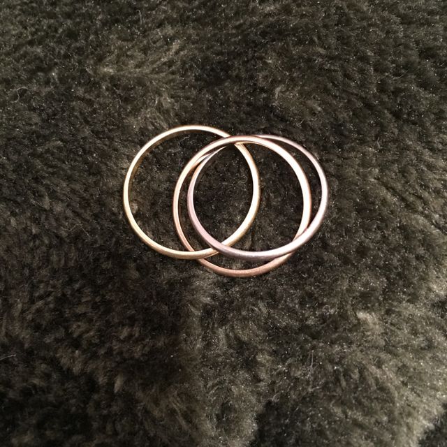 【カルティエ(Cartier)の口コミ】 決め手となったのはデザインです。
もちろんブランド名も大事だったのでお…