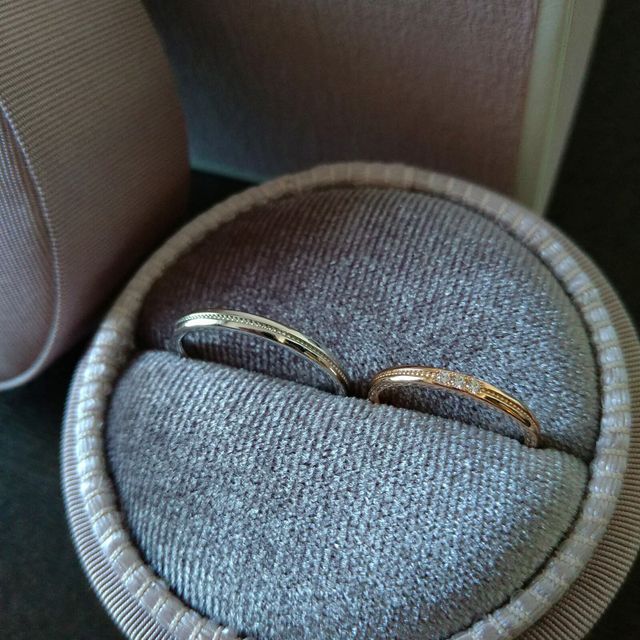 【LOVE NOTESの口コミ】 シンプルで細身のデザインでピンクゴールドのものを希望していました。自…