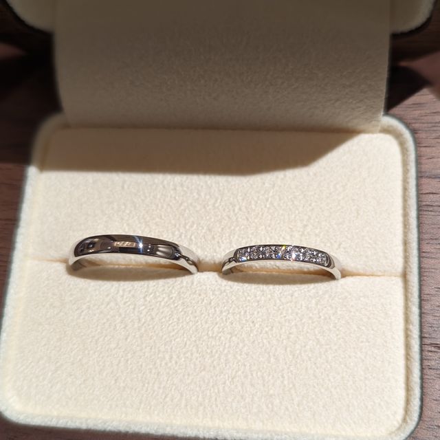 【TANZO.(鍛造指輪)の口コミ】 男女別のデザインが可能でサイズも0.5号単位で調整出来たところがありがた…