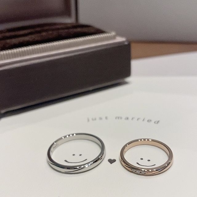 【アイプリモ(I-PRIMO)の口コミ】 シンプルかつ可愛さもあって気に入りました。さりげなく石が輝き、邪魔に…