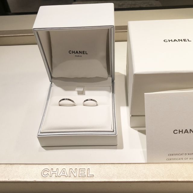 【シャネル(CHANEL)の口コミ】 周りと被らないデザイン、ブランドで有名にも関わらず手頃な値段だったの…