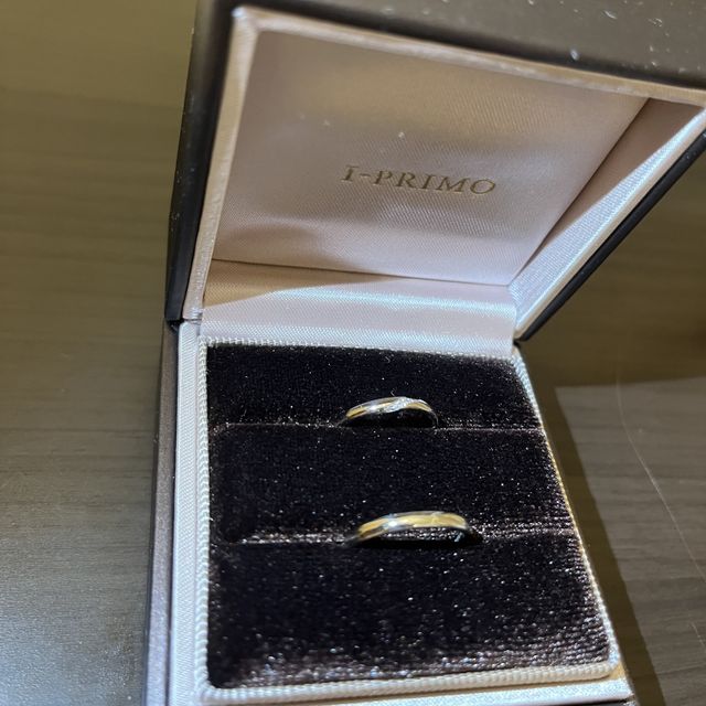 【アイプリモ(I-PRIMO)の口コミ】 1番の決め手はデザインです。一目惚れしました。ダイヤモンドが斜めに入っ…