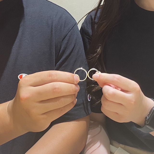 【出雲結(いずもゆい)の口コミ】 デザインがシンプルかつ華やかな物を探しており、価格帯も自分たちの理想…