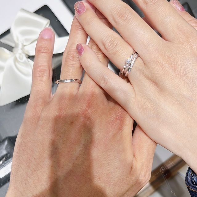 【銀座ダイヤモンドシライシの口コミ】 ダイヤの付いているシンプルでエレガントな太すぎず細すぎずの指輪を探し…