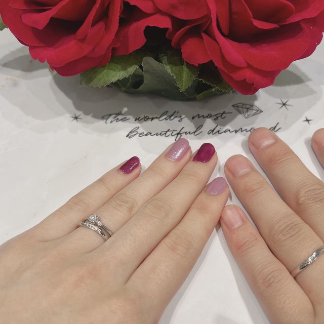 【ラザール ダイヤモンド(LAZARE DIAMOND)の口コミ】 シンプルすぎず、ゴテゴテしすぎずのちょうどいいデザインを発見しました…