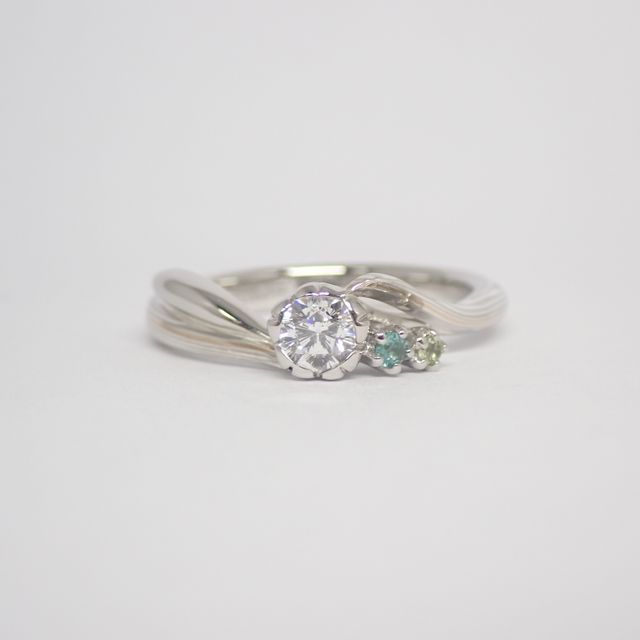 【杢目金屋(もくめがねや)の口コミ】 もともと和風テイストの指輪がいいと考えていました。細部に至るまで自分…