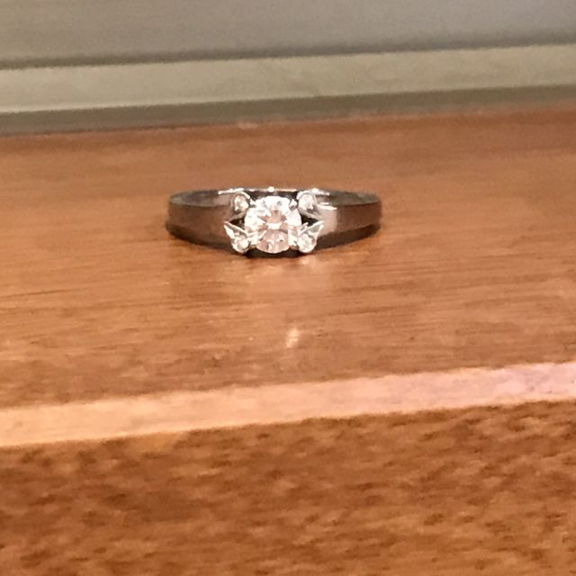 【カルティエ(Cartier)の口コミ】 婚約指輪はカルティエのバレリーナ！と昔から決めていたので、デザインは…