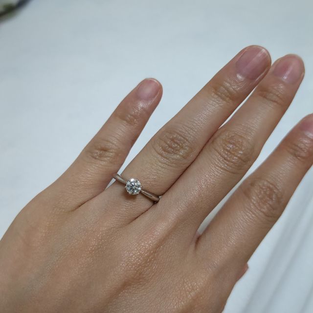 【MIKIMOTO(ミキモト)の口コミ】 国内ブランドであり、外資系の有名ブランドと同程度の値段でより大きいダ…