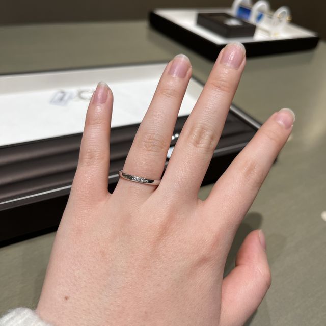 【アイプリモ(I-PRIMO)の口コミ】 指輪には全く詳しくなかったが、キラキラしたものよりはシンプルなものが…