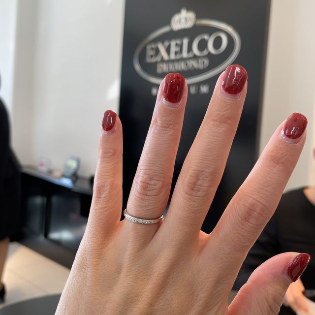 【エクセルコダイヤモンド(EXELCO DIAMOND)の口コミ】 デザインと付け心地。ゴージャスかつアンティーク感を感じるミル打ちがハ…