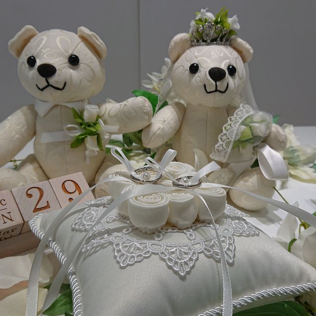 【4℃ BRIDAL(ヨンドシーブライダル)の口コミ】 数あるデザインのリングを見た中で最終的にシンプルなデザインのリングを…