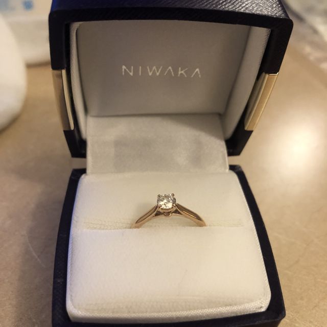 【俄(にわか)の口コミ】 様々なブランドで指輪がありますが、俄には指輪ひとつひとつにコンセプト…