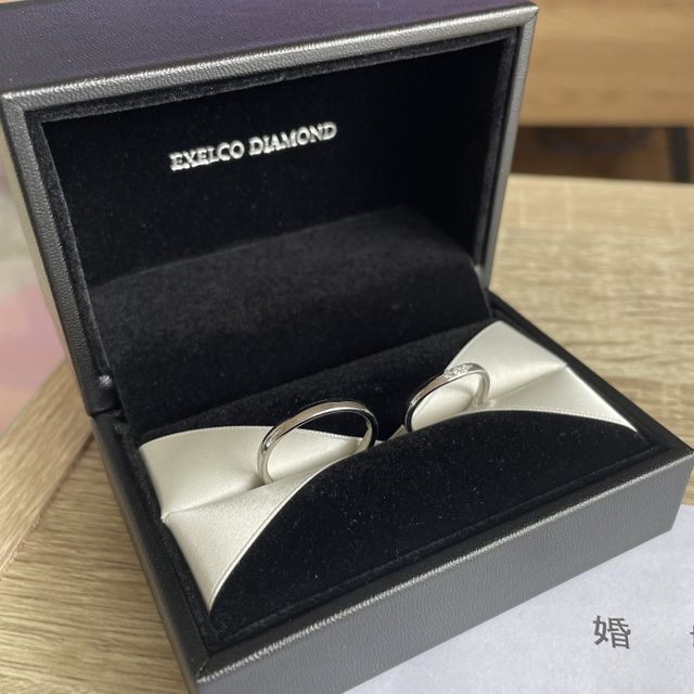 【エクセルコダイヤモンド(EXELCO DIAMOND)の口コミ】 Vカーブのものが気に入り、その中から選びました。
なかなかしっくりした…