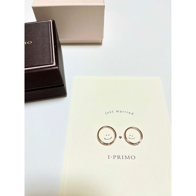 【アイプリモ(I-PRIMO)の口コミ】 シンプルなデザインで、お手頃な価格の指輪を探していました。ネットの写…