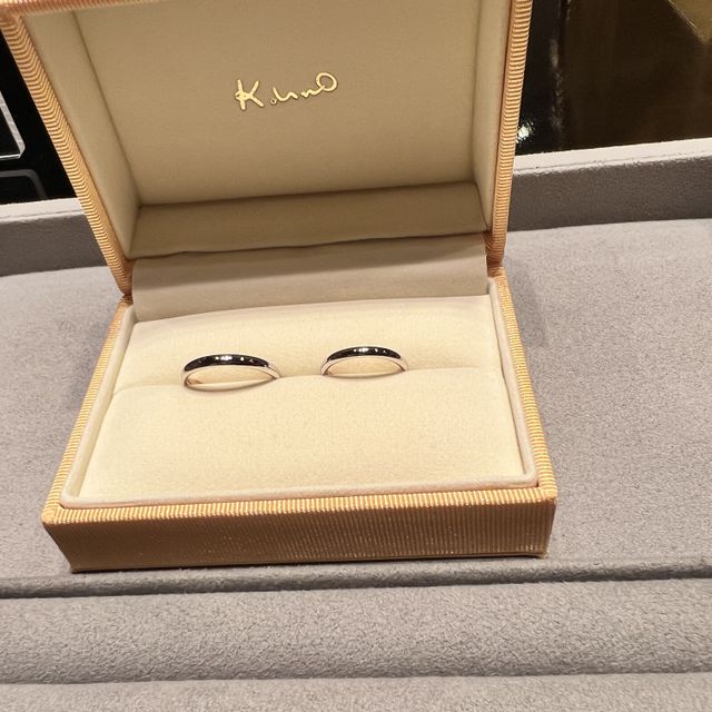 【ケイウノ ブライダル(K.UNO BRIDAL)の口コミ】 初めての結婚指輪選びだったので、オシャレなデザインではなく、シンプル…