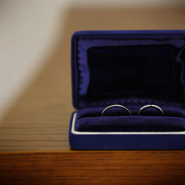 【ith(イズ)の口コミ】 セミオーダーでダイヤの数も細かく決められることが大きかったです。内側…