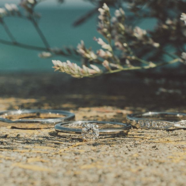 【ith(イズ)の口コミ】 セミオーダーでダイヤの数も細かく決められることが大きかったです。内側…