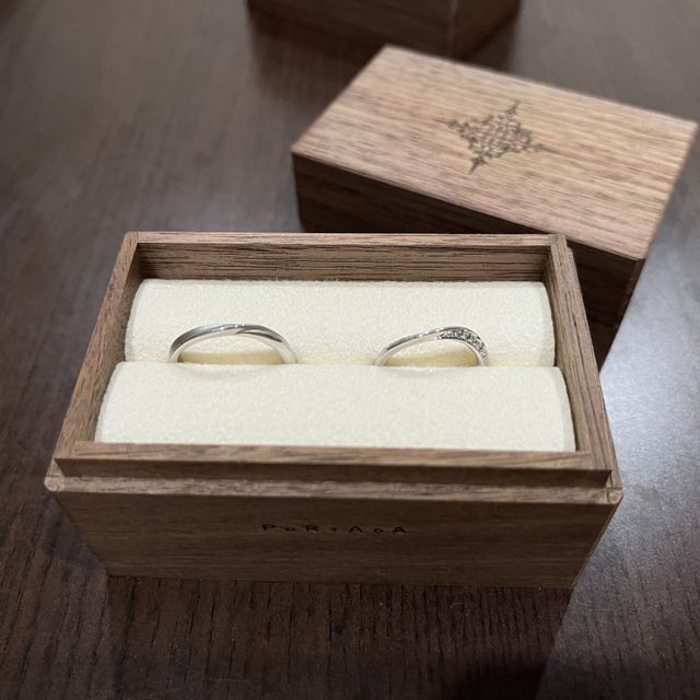 【PORTADA(ポルターダ)の口コミ】 どんな結婚指輪がいいかネットで調べる中で、たまたま見つけたポルターダ…