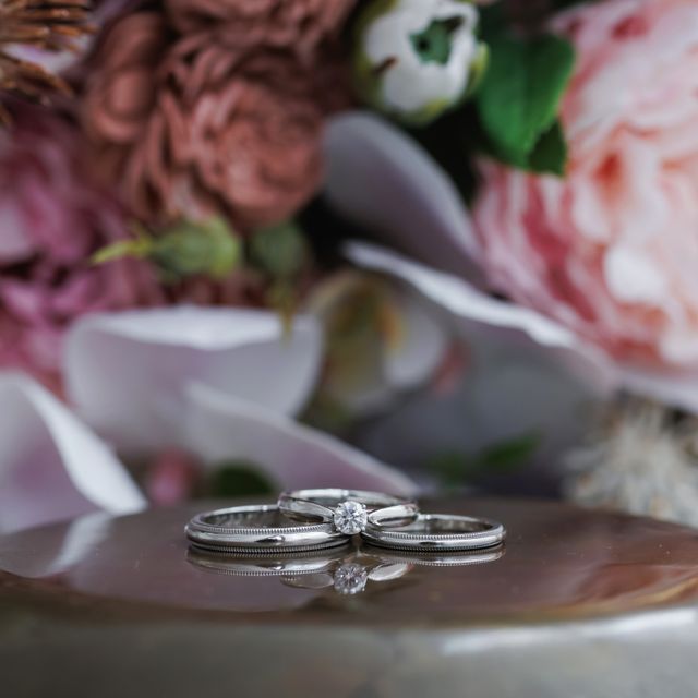 【ティファニー(Tiffany & Co.)の口コミ】 デザインが2人とも気に入ったところ。ミルグレインがとってもキラキラし綺…