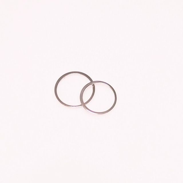 【4℃ BRIDAL(ヨンドシーブライダル)の口コミ】 デザインがシンプルですごく好みだったのとお値段も
ちょうど良かったので…