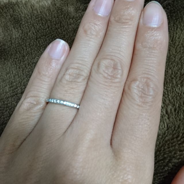【俄(にわか)の口コミ】 結婚指輪はハーフエタニティに憧れていました。婚約指輪と結婚指輪はセッ…